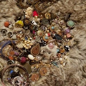 Miscellaneous jewlery